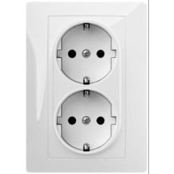DOBLE TOMA CORRIENTE 16 AH. 250 V. BLANCO 9125
