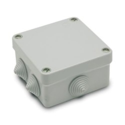 CAJA ESTANCA 100X100X55 CON CONO 3011