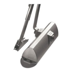 CIERRAPUERTAS TS68 BRAZO/NORMAL PLATA 66470101